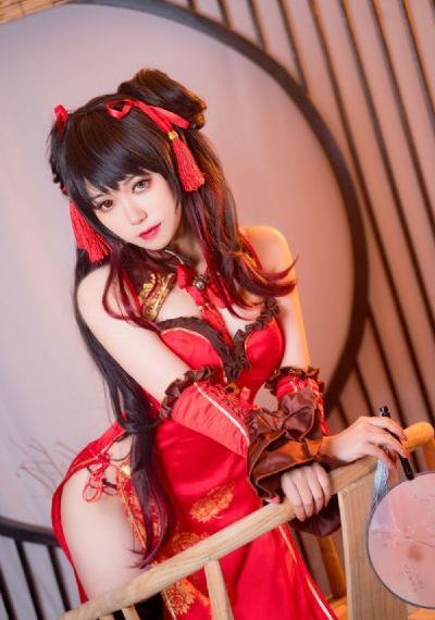 侵犯新任女教师夏目彩春_字幕高清版在线播放