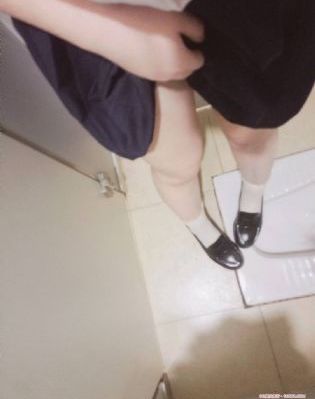 国产黄a三级三级三级看三级男男_蓝光电影在线看