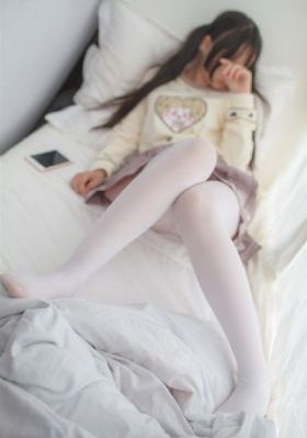 小鸟游六花改_BD英语高清视频播放