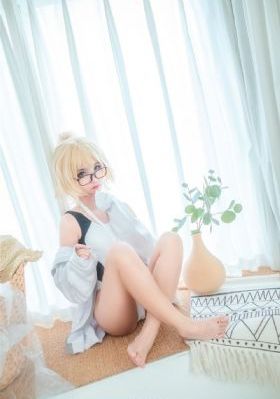 三级女艳鬼在线_720动漫免费观看