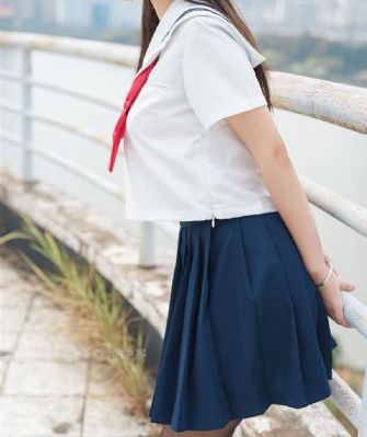 老师为什么会在这里第一季_BD免费在线播放